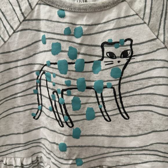 Tea Collection Tiger Raglan Skirted Baby Dress - Picture 3 of 8